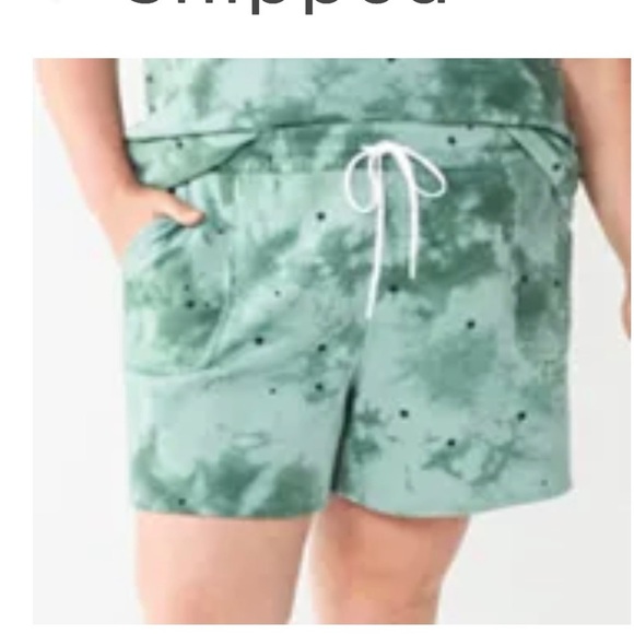 Sonoma fleece shorts woman’s size 1X
color called mint star NWT Drawstri… - Picture 16 of 16